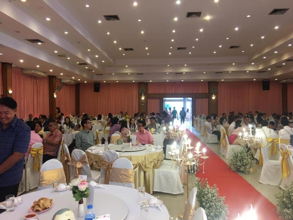 Kp Hotel Udonthani Kumphawapi Exterior photo