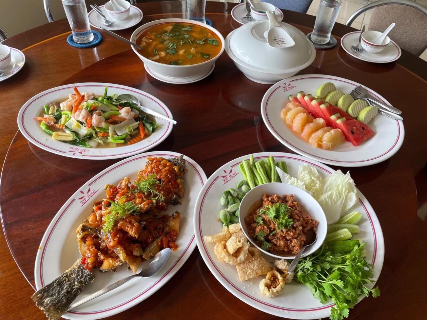 Kp Hotel Udonthani Kumphawapi Exterior photo