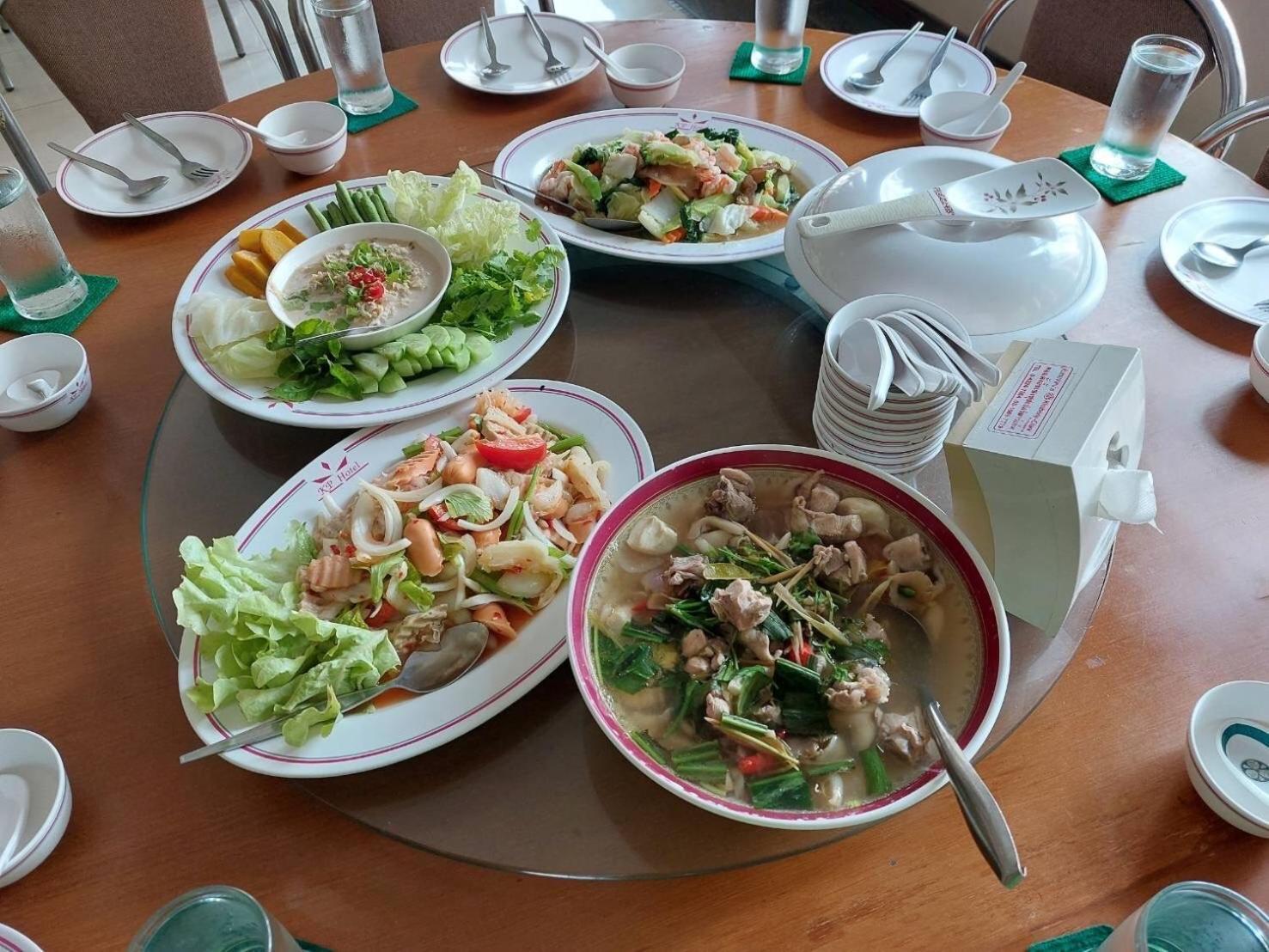 Kp Hotel Udonthani Kumphawapi Exterior photo