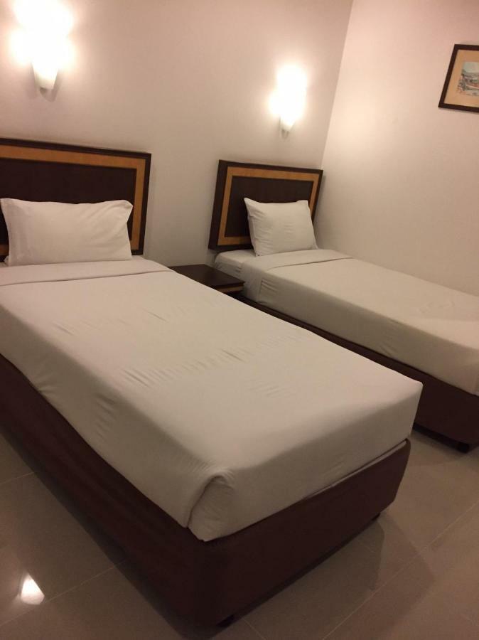 Kp Hotel Udonthani Kumphawapi Exterior photo